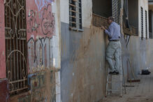 Um mês depois da tragédia que devastou Valência 