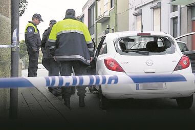 Carro que seguia o arguido e no qual cometeu crimes