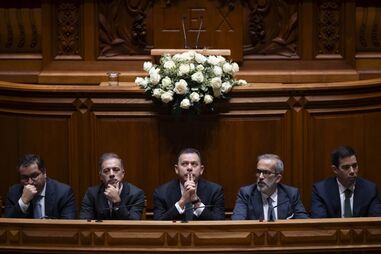 Sessão solene evocativa do 25 de Novembro