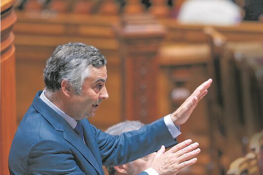 O ministro da Educação anunciou investimento de 850 milhões de euros para requalificar 237 escolas