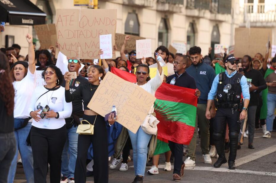Cerca de duas centenas pediram em Lisboa fim de violência em Moçambique 
