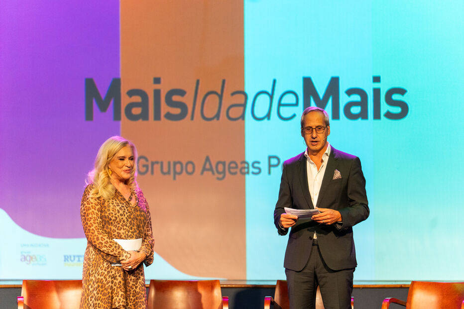 Teresa Guilherme, a “anfitriã” da conferência, com Gustavo Barreto, Chief Commercial Officer do Grupo Ageas Portugal que encerrou o evento