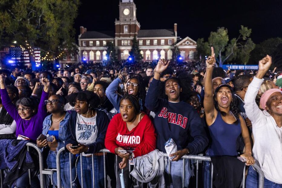 Americanos esperam por resultados eleitorais