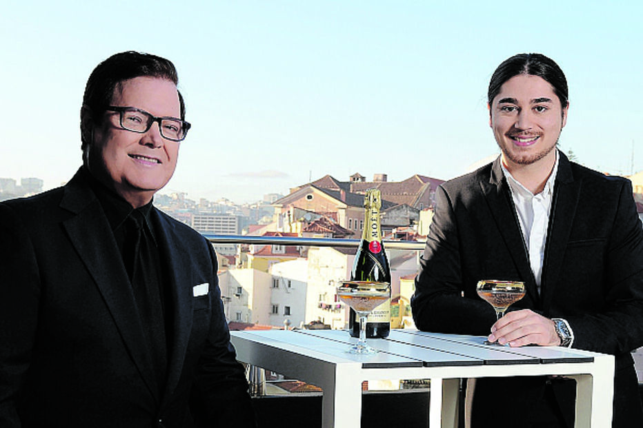 O cantor com o afilhado, Marquinho 