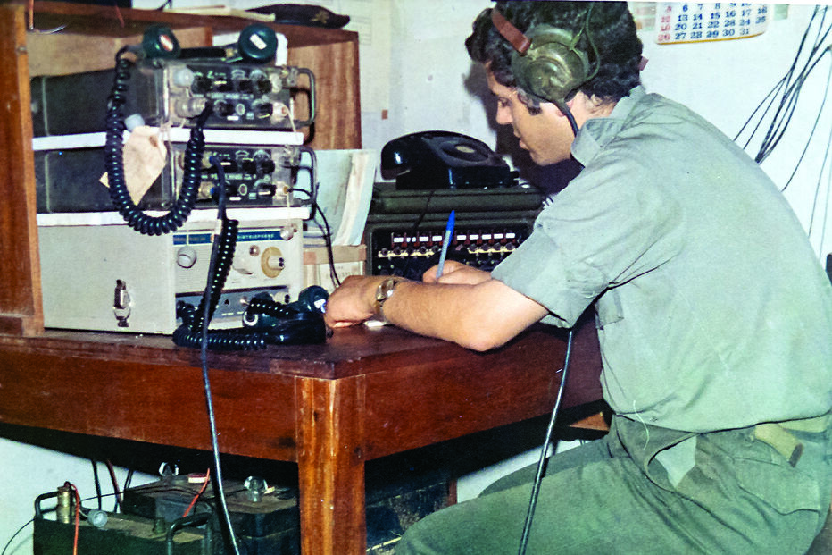 A rádio desempenhou um papel  fundamental durante a guerra  em África