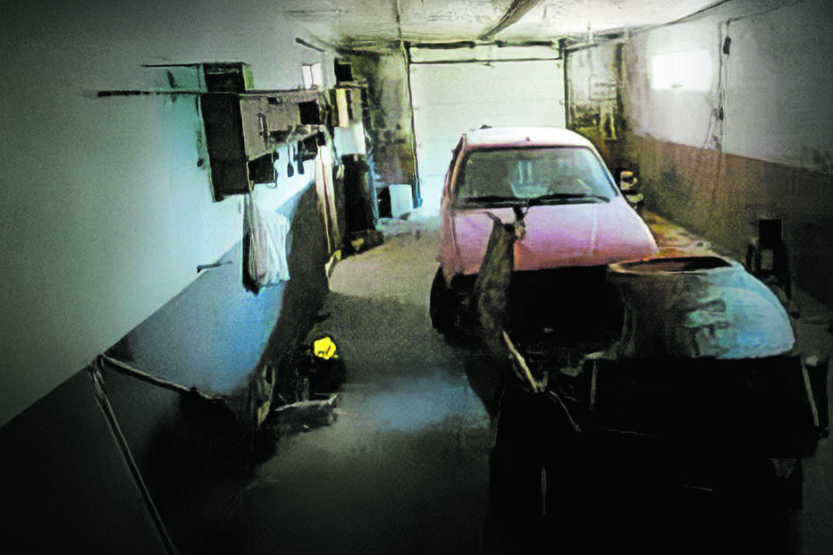 Garagem onde uma das vítimas foi posta a dormir