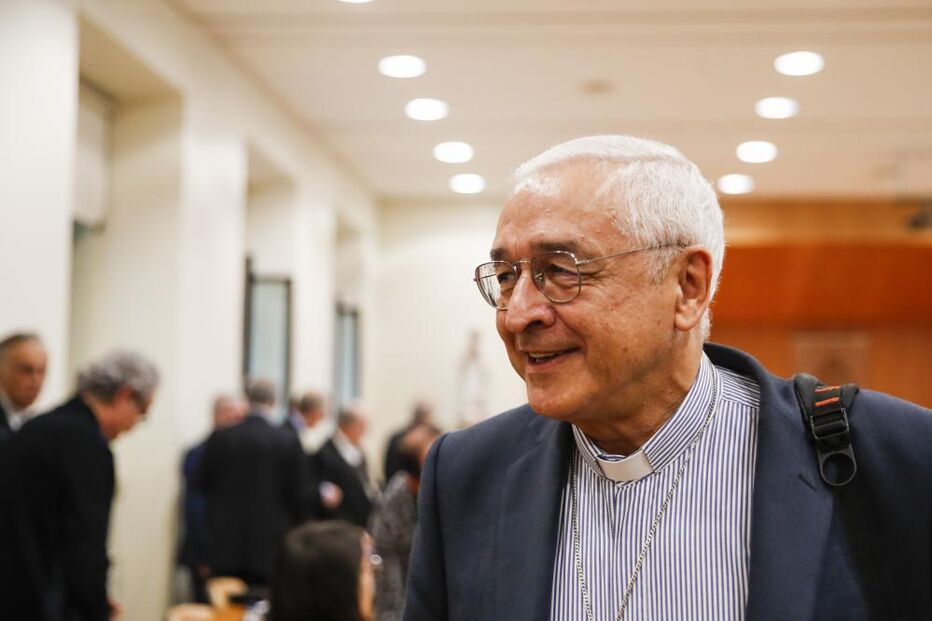 D. José Ornelas, Bispo de Leiria e Fátima e presidente da Conferência Episcopal Portuguesa, à chegada à assembleia da Conferência Episcopal Portuguesa que reune os bispos das dioceses portuguesas no Santuário de Fátima, 11 de novembro de 2024. PAULO CUNHA/LUSA