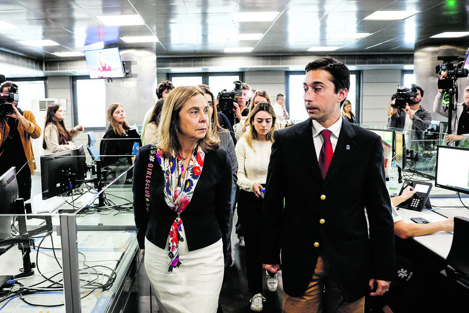  Ana Paula Martins com Sérgio Janeiro, presidente do INEM