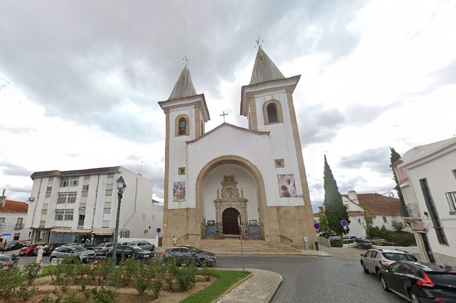 Imagem Igreja Coruche 53526189.JPG (23021138) (Milenium)