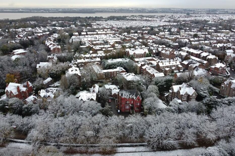 Neve cobriu de branco o Reino Unido
