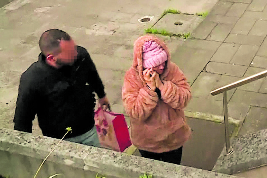 Ama deu 20 palmadas a bebé de dois anos com febre