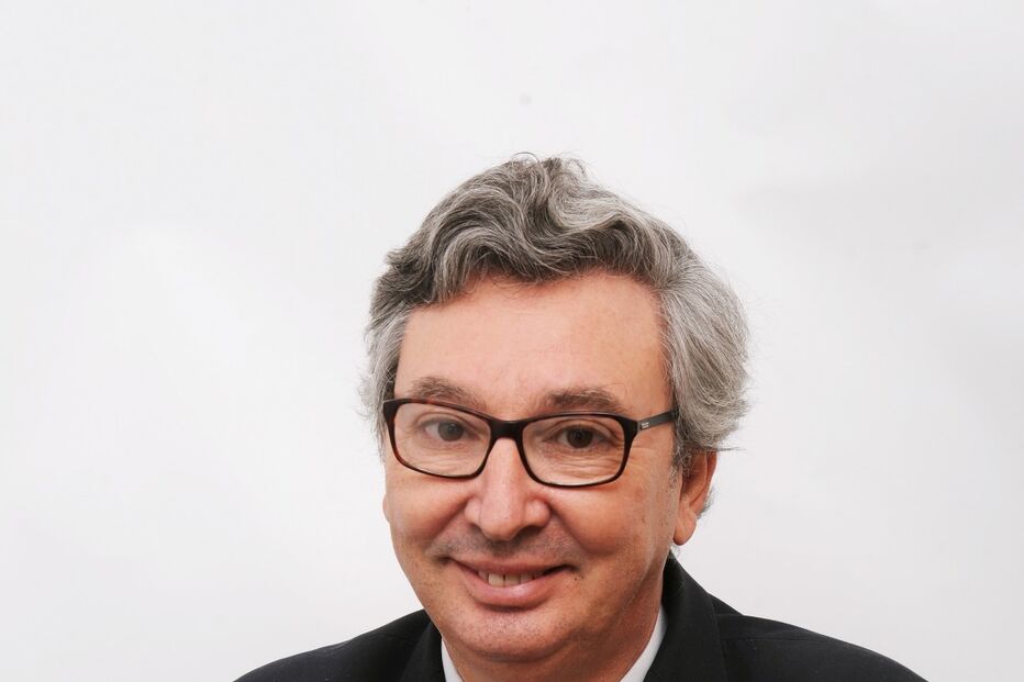 Advogado António Falé de Carvalho.