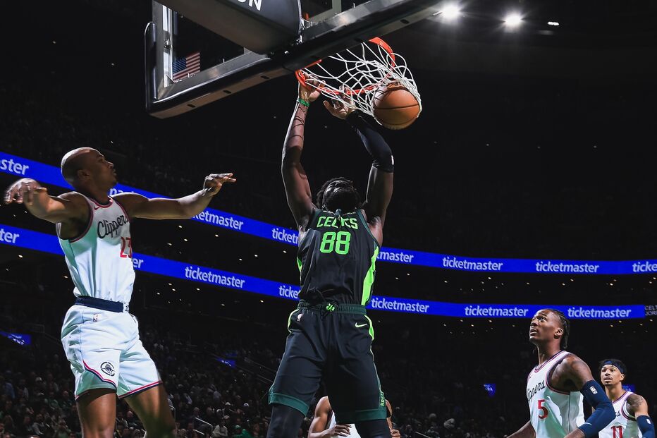 Neemias Queta no jogo dos Celtics contra os Clippers