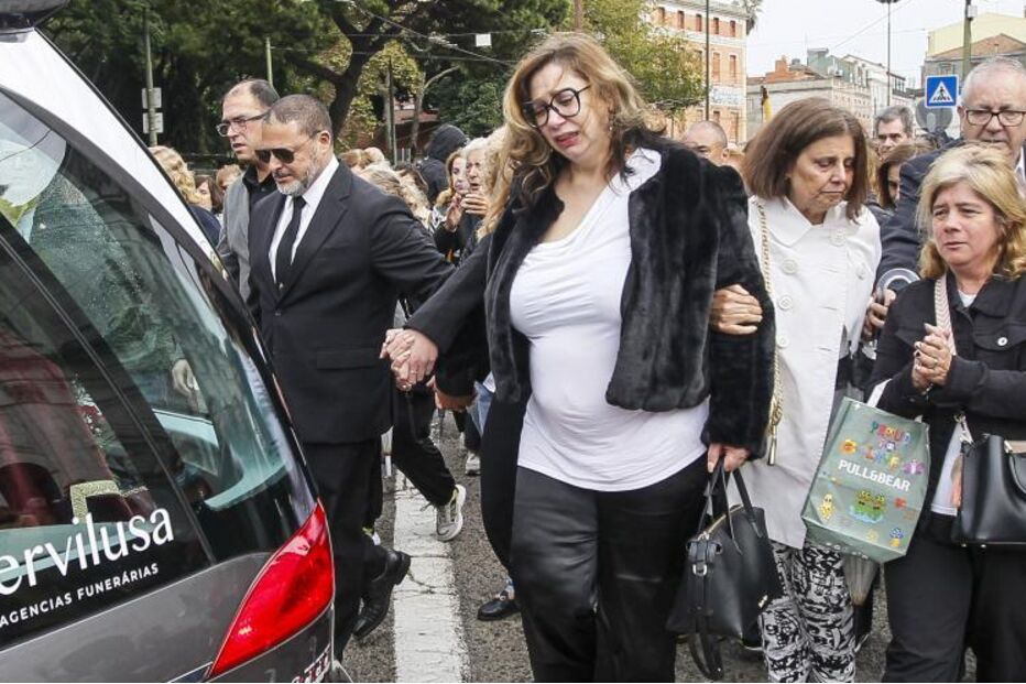 Maria Violante no funeral de Marco Paulo.JPG
