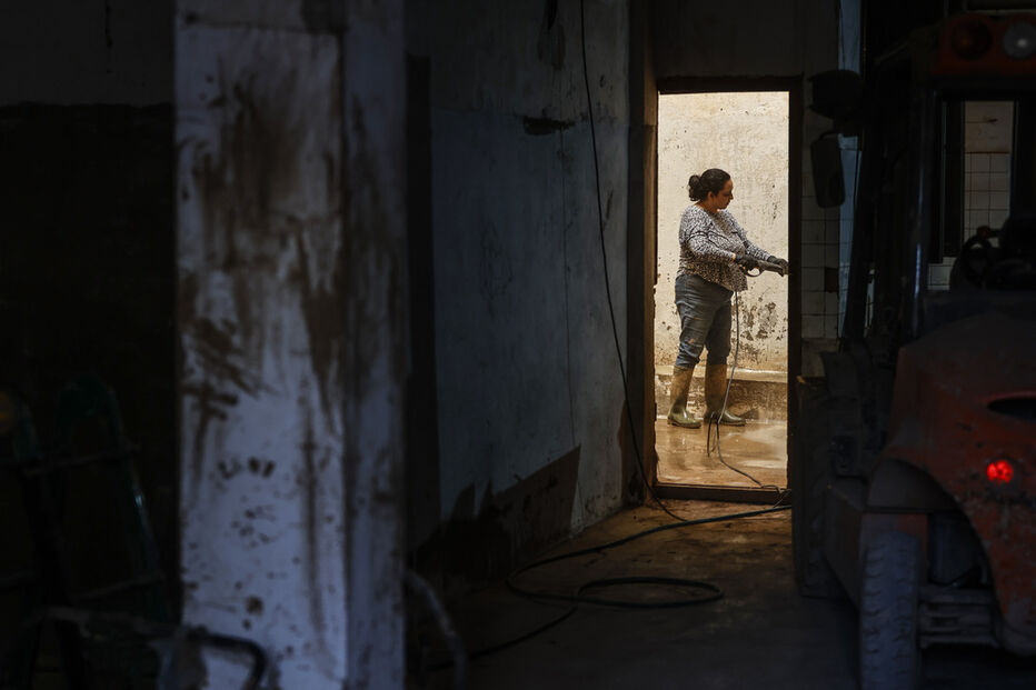 Um mês depois da tragédia que devastou Valência 