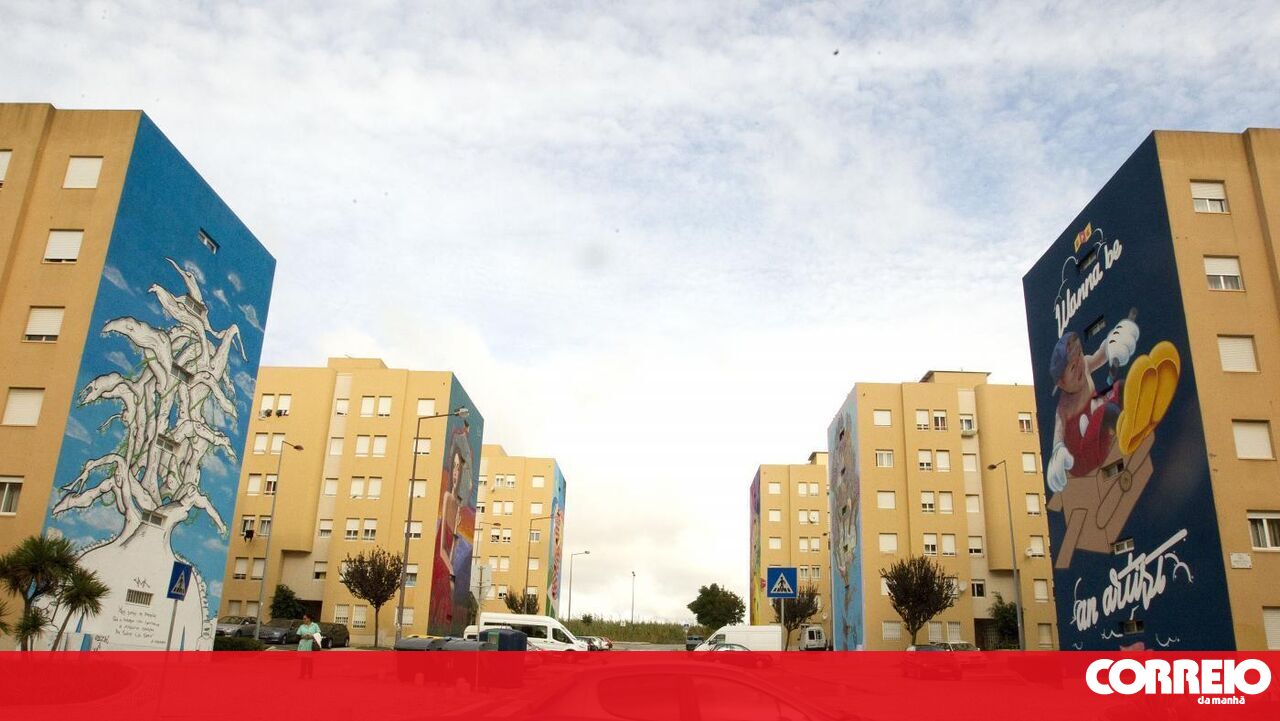 PSP Busts Drug Trafficking Ring in Lisbon and Amadora: Eight Arrested in Early Morning Raid