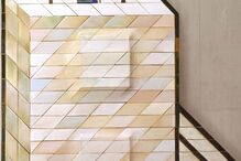 2024-12-05_12_47_02 4-Querubim Lapa, Painel de azulejos enxaquetados, 1994, faiança polícroma vidrada, Foto Carlos Pombo, CEQL.jpg