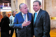 'Ninguém nos contactou': Santana Lopes dispara contra Governo durante o mau tempo. Seguro telefonou ao autarca