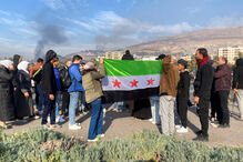 Forças rebeldes da Síria derrubam Bashar al-Assad