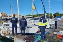 Autoridade Marítima Nacional auxilia tripulante de veleiro em incidente em Aveiro