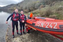 Bombeiros da Guarda salvam cão à deriva em barragem