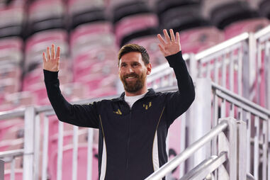 Lionel Messi renova com Inter Miami até 2028