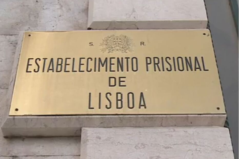 Jovens detidos pelo ataque ao autocarro da Carris em Santo António dos Cavaleiros estão na cadeia de Lisboa
