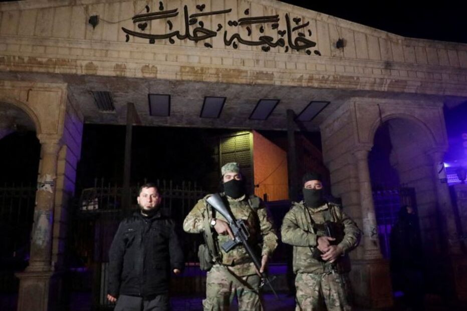 Abu Mohammed al-Julani e rebeldes