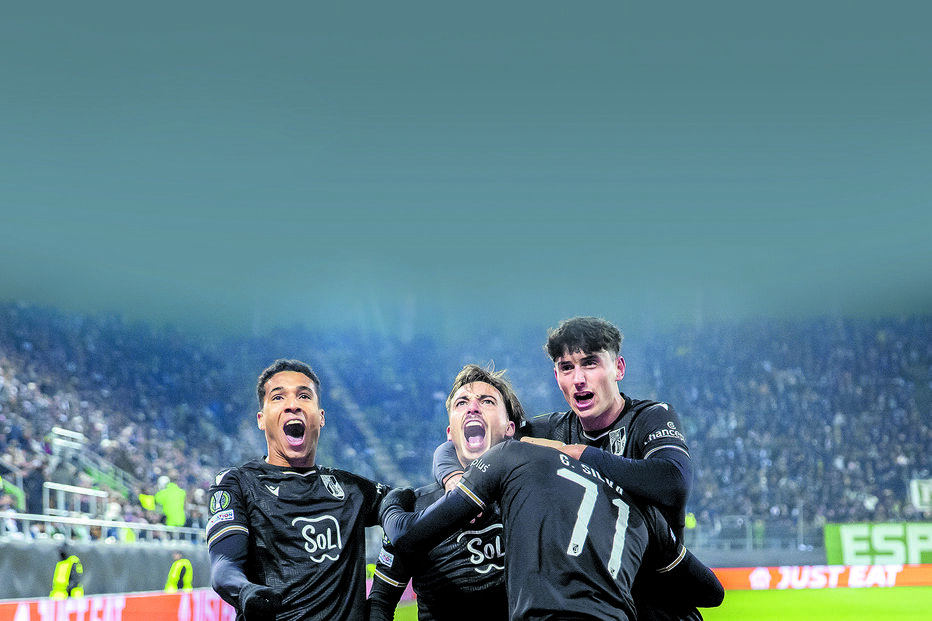 V. Guimarães goleou na Suíça e fez a festa do apuramento 