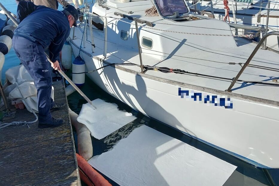 Autoridade Marítima Nacional auxilia tripulante de veleiro em incidente em Aveiro 