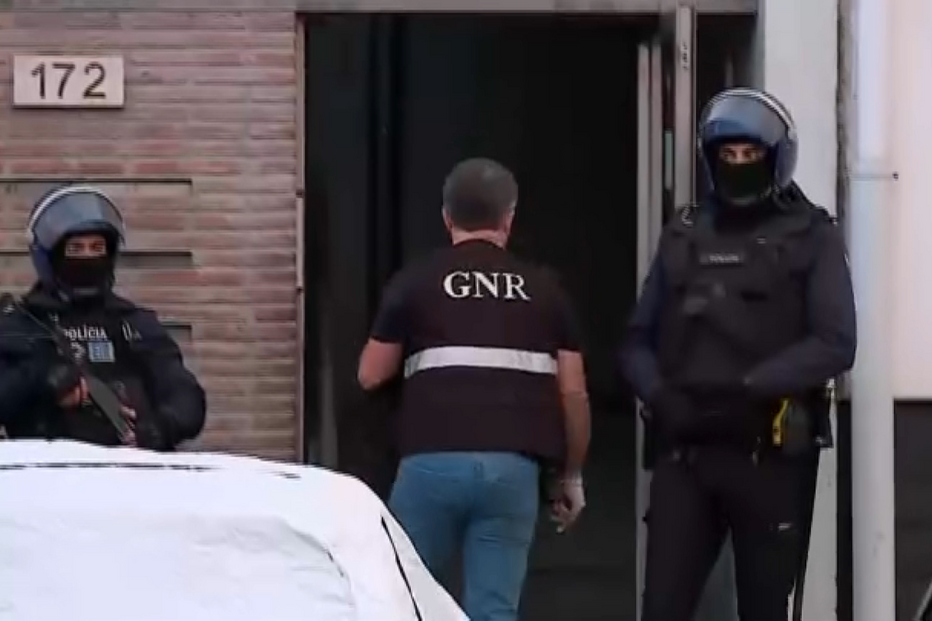 GNR realiza megaoperação no Bairro do Lagarteiro no Porto