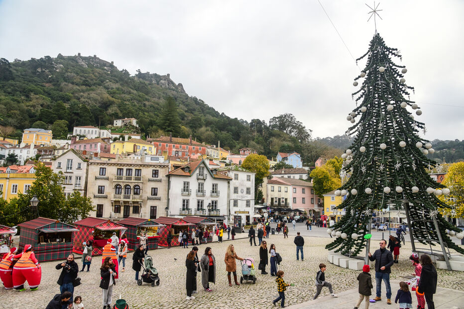 Sintra é sempre uma visita obrigatória. Por estes dias, ainda mais
