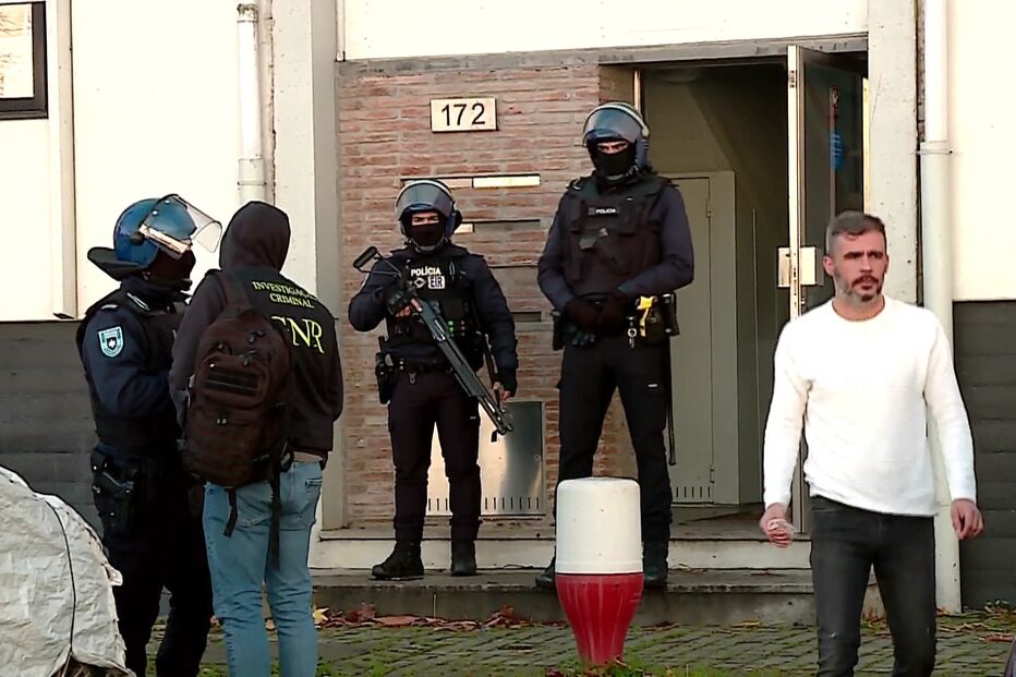 Imagem VLCSNAP-2024-12-19-17H52M12S572.JPG (23479815) (Milenium)