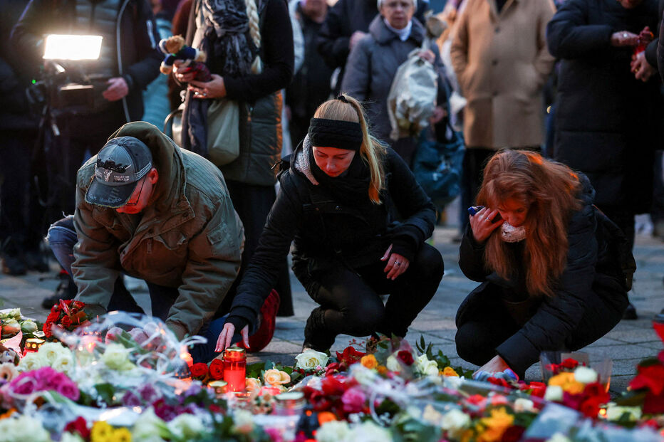 Homenagem no mercado de Natal de Magdeburgo