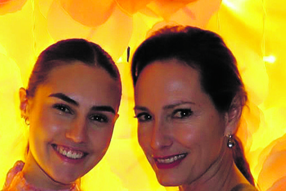 Imagem Laura Ramos  54030159.jpg (23507446) (Milenium)