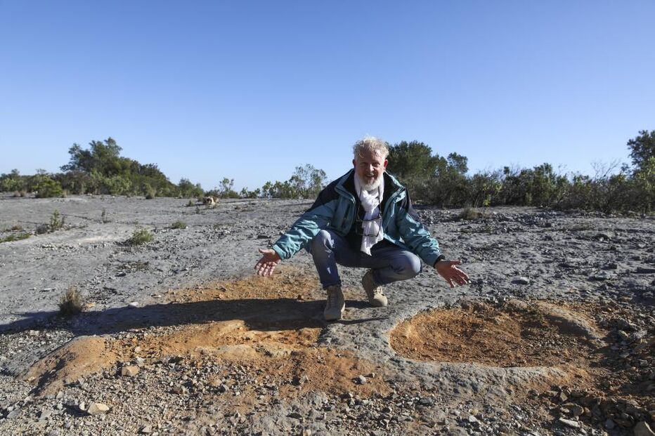 Pegadas de dinossáurios descobertas há 20 anos em Torres Novas tornadas públicas hoje