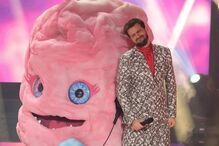 João Manzarra apresenta 'A Máscara'