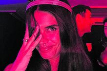 A também atriz durante a festa