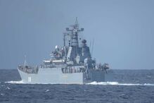 Marinha acompanha 5 navios da Federação Russa