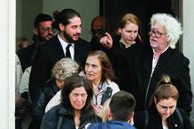 Marco António  (à esquerda) com  o pai, António Coelho 