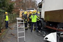 Colisão entre camiões causa dois feridos em Santo Tirso