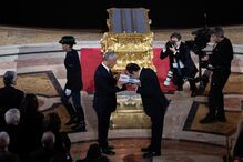 Trasladação de Eça de Queiroz para o Panteão Nacional