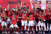 Benfica vence Taça da Liga