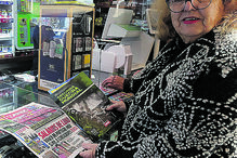 Leitores 'correm'  às bancas para conseguir a coleção composta por 15 fascículos