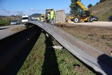 Despiste de camião condiciona trânsito no IC2 em Coimbra