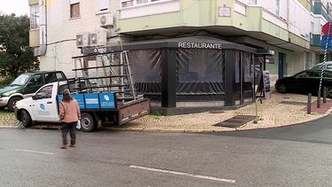 Homem incendeia restaurante em Oeiras por vingança passional