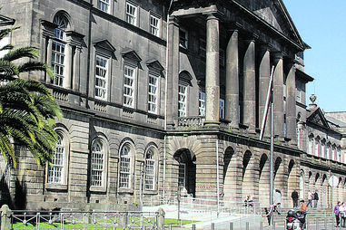 Vítimas foram transportadas ao Hospital de Santo António  