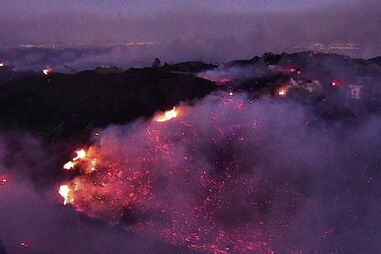 Timelapse mostra a rapidez com que o fogo se propagou na Califórnia 