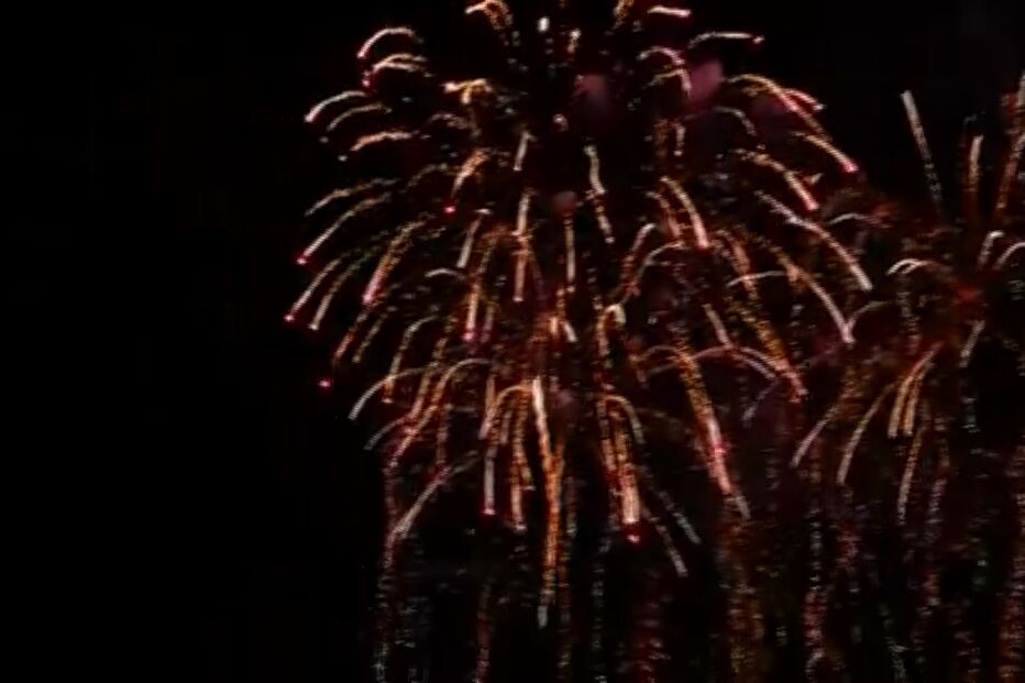 Fogo de artifício marca entrada em 2025 em Portugal