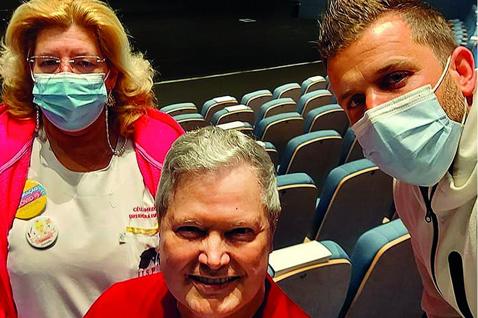 Marco Paulo com Céu Ameixinha e Eduardo Ferreira no Altice Forum Braga, onde ponderava dar um concerto 